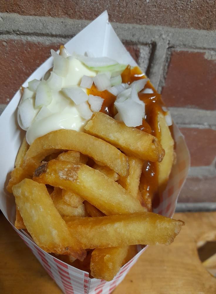Boerderijwinkel Lensink in Aalten-Lintelo verzorgd friet op bruiloft of verjaardag